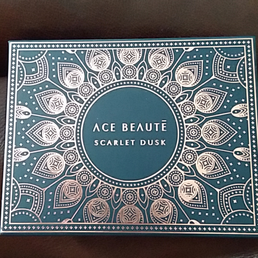 Ace Beaute Scarlet Dusk NIB